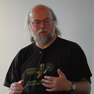 Which award did James Gosling receive related to Java?