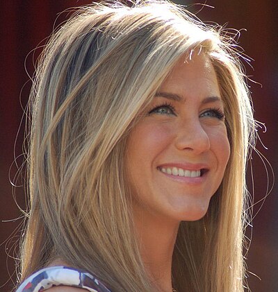 What is Jennifer Aniston's hair colour?