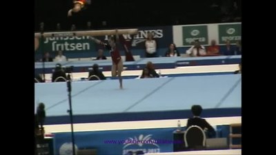 What event did Larisa Iordache win gold in at her first senior year European Championships?