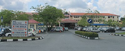 What is the name of the biggest town square in Malaysia, located in Sibu?