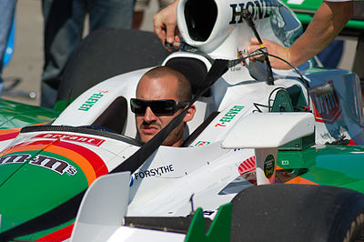 What type of car does Tony Kanaan drive in the Brazilian Stock Car Pro Series?