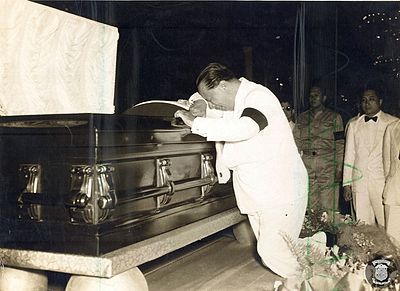In which year did Elpidio Quirino first become vice-president of the Philippines?