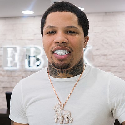 In which weight class did Gervonta Davis win his most recent world title?