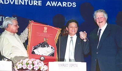 Which award did Jamling receive for his IMAX Everest film?