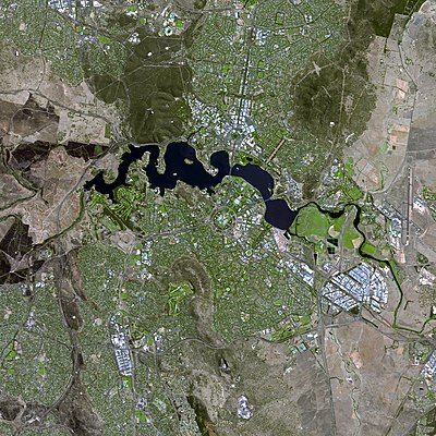 In which year did construction of Canberra commence?