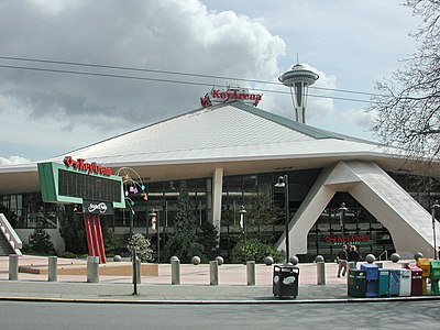 Where did the Seattle SuperSonics play their home games for 33 of their 41 seasons in Seattle?
