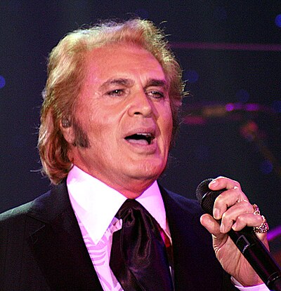 Which song did Engelbert Humperdinck sing at the 2012 Eurovision Song Contest?