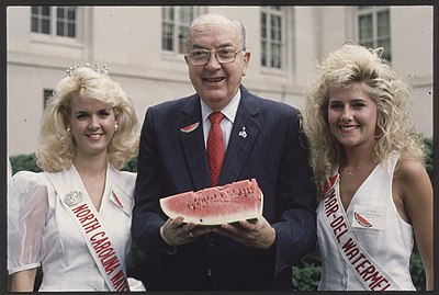 Which political parties did/does Jesse Helms belong to?[br](Select 2 answers)