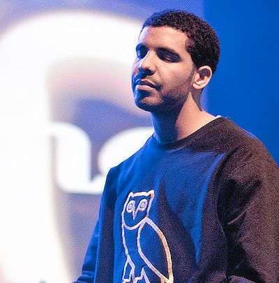 What is Drake's estimated net worth?