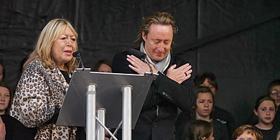 Who is the mother of Julian Lennon?