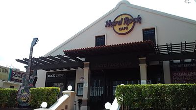 What type of memorabilia is most commonly found in Hard Rock Cafe locations?