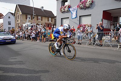 What is the birth month of Julian Alaphilippe?