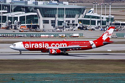 How many Airbus A330-300 aircraft does AirAsia X operate?