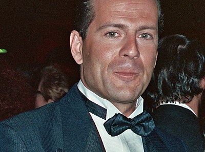 Can you tell me how many children Bruce Willis has?