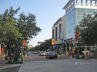 What major company has its headquarters in Plano, Texas?