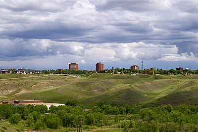 What is the population of Lethbridge according to the 2019 municipal census?