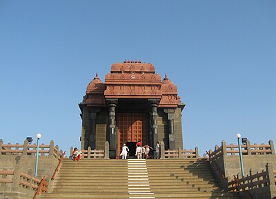 What is the distance between Kanyakumari and Thiruvananthapuram?