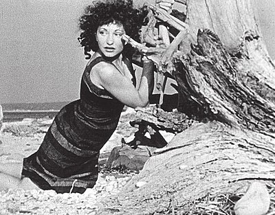 Maya Deren spent significant time documenting which religion?