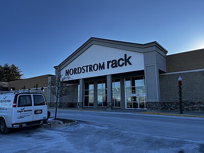 In which decade did Nordstrom become a full-line retailer?