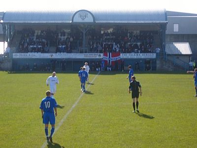 In which year did East Stirlingshire F.C. leave Firs Park?