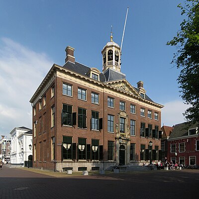 Which of these towns is not part of the Leeuwarden municipality?