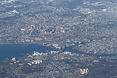 Which harbor is New Haven located on?