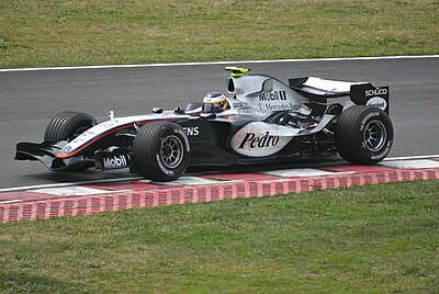 In which year did Pedro de la Rosa make his Formula One debut?