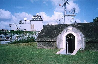 What is Martinique's highest peak near Fort-de-France?