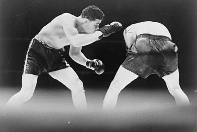 How long was Max Schmeling heavyweight champion?
