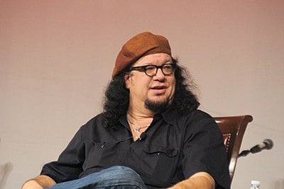 What role does Jillette play in the Penn & Teller act?