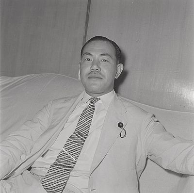 Who took over the leadership of Kakuei Tanaka's faction in 1987?