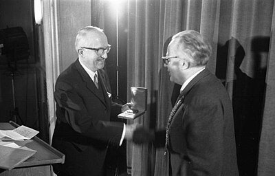 What European institution did Hallstein lead from 1968 to 1974?