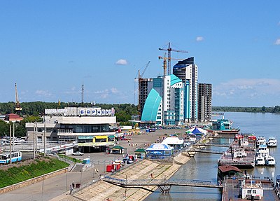 What river, besides the Ob, meets in Barnaul?
