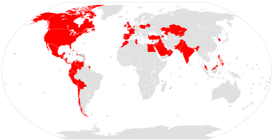 How many countries have Papa John's locations?