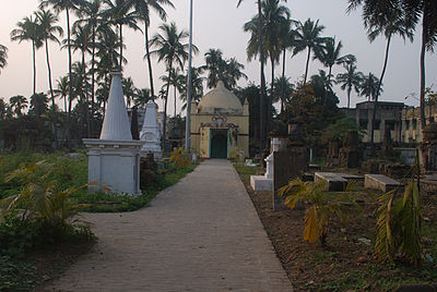 What is the former name of Chandannagar?