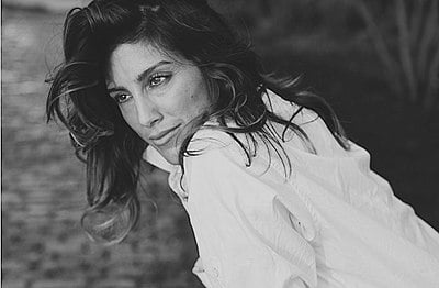 Jennifer Esposito played in which 2004 comedy film?