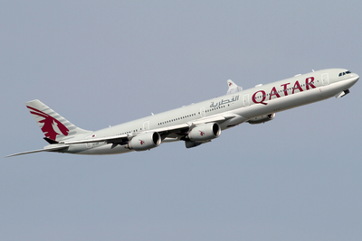 Who is the current CEO of Qatar Airways?