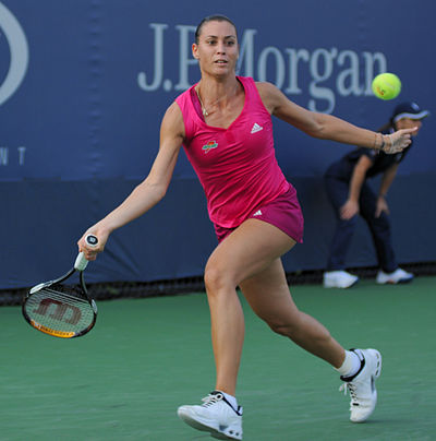 What honor was bestowed upon Flavia Pennetta in January 2007?