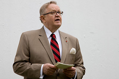 When did Martti Ahtisaari die?