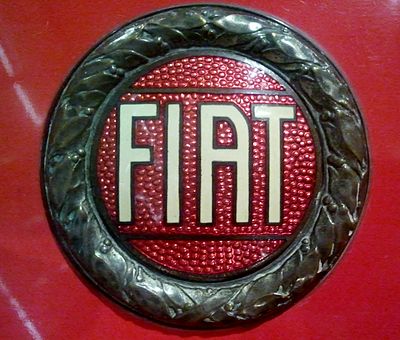 What other type of vehicle has Fiat manufactured besides cars?