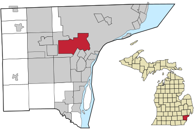 [url class="tippy_vc" href="#37350"]Detroit[/url] occupies an area of 370.03 square kilometre. What is the area occupied by Dearborn?