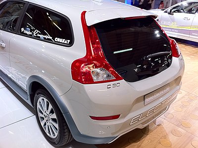 By which year does Volvo Cars plan to become a fully electric brand?