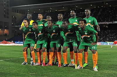 Which country did Niger face in their first international match?
