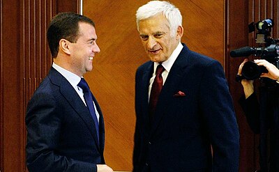 Which political office did Jerzy Buzek hold in Poland?