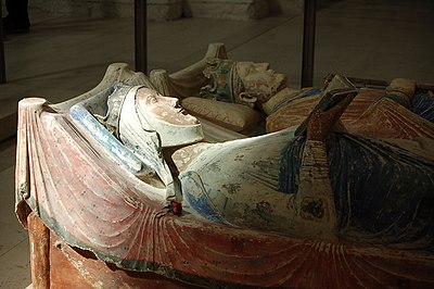 Who were the daughters of Eleanor and Louis VII?