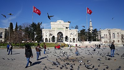 In which year did Istanbul University adopt its current name?