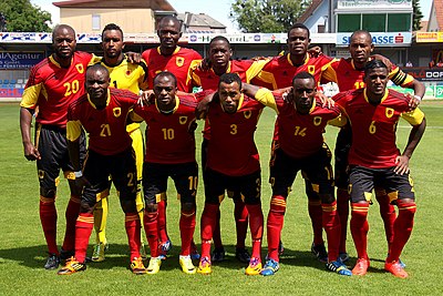 What is the official language of the Angola national football team?