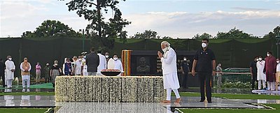 Which Indian President conferred the Bharat Ratna upon Atal Bihari Vajpayee?