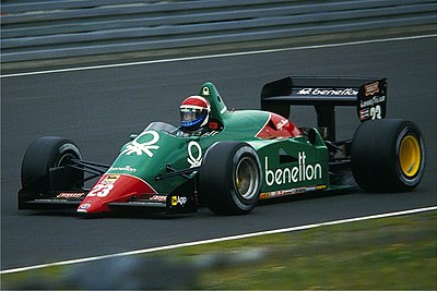Eddie Cheever made his F1 debut in what year?