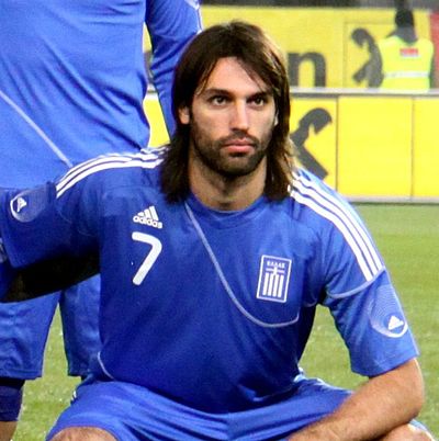Did Samaras play as a forward or a midfielder?
